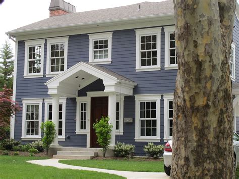 colonial blue exterior house colors.